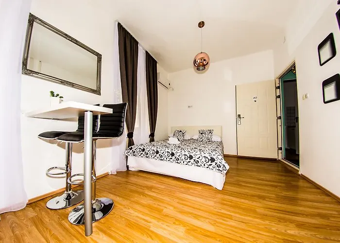 شقة Branimir زادار